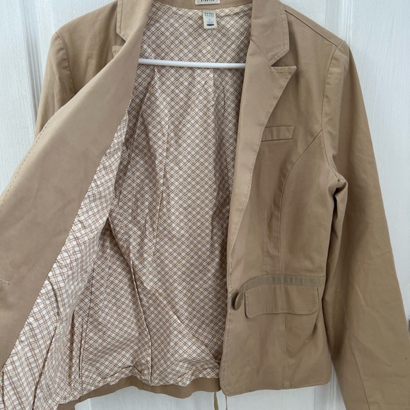 Old Navy Vintage Beige Jacket (Size L) - Picture 4 of 10